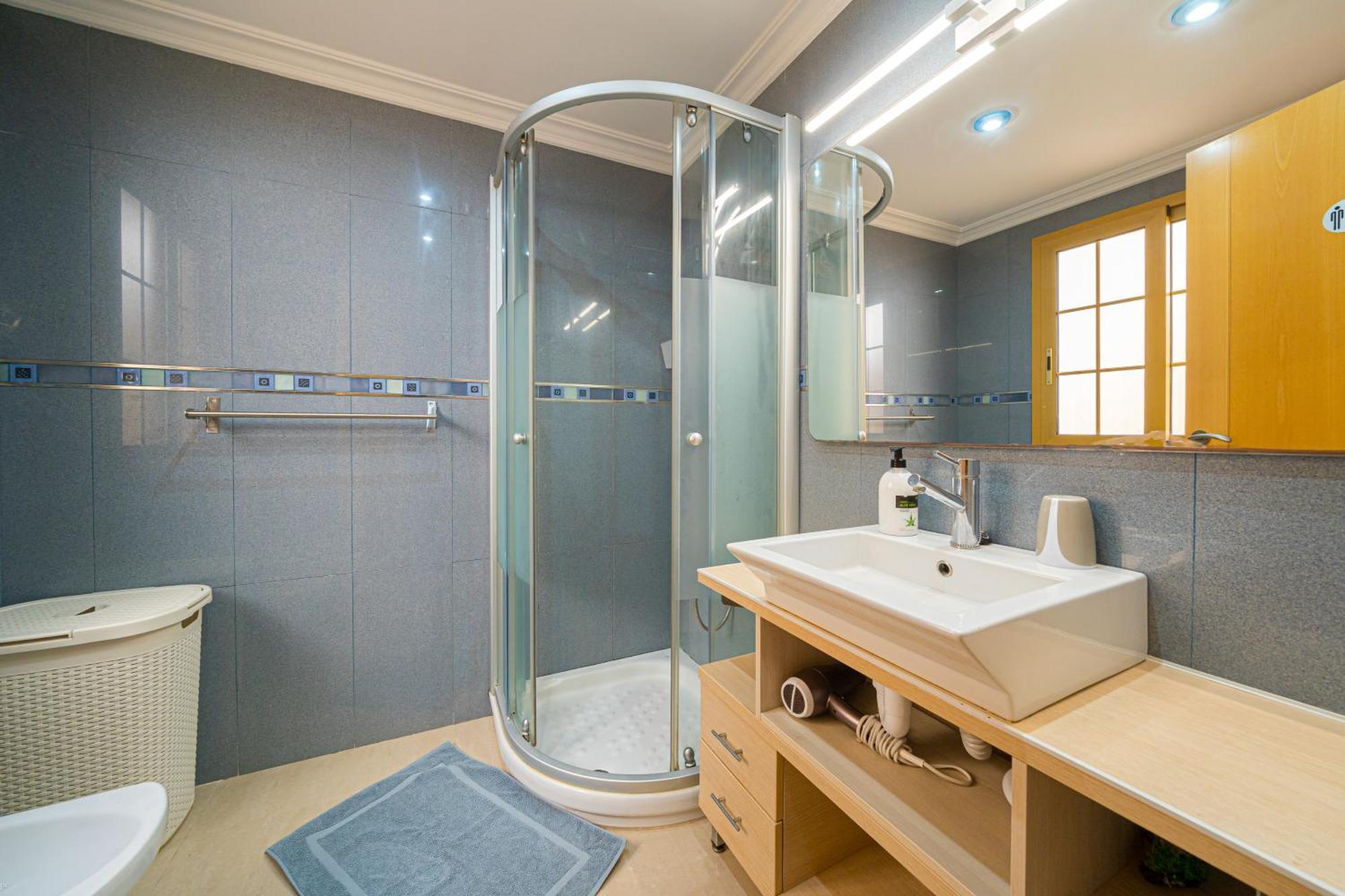 Front Line Apartment Jakarta 2 إل كامبيلو المظهر الخارجي الصورة